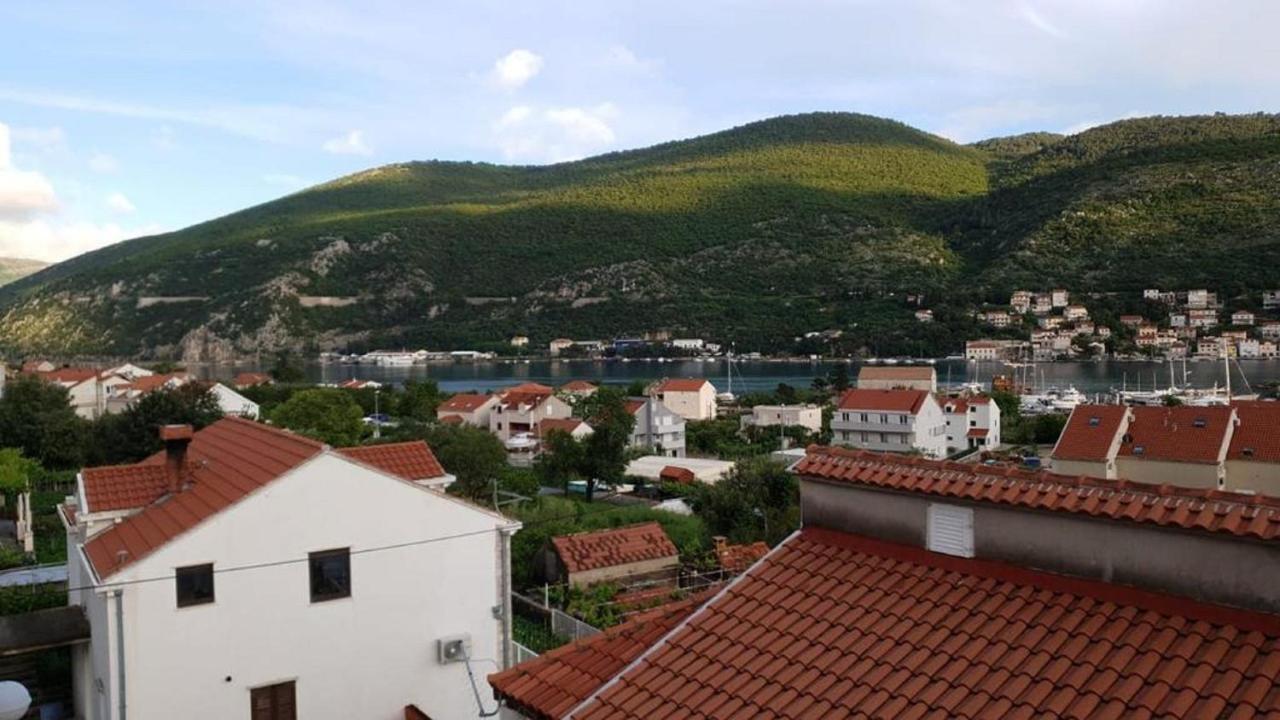 Apartment Majer Mokošica Esterno foto