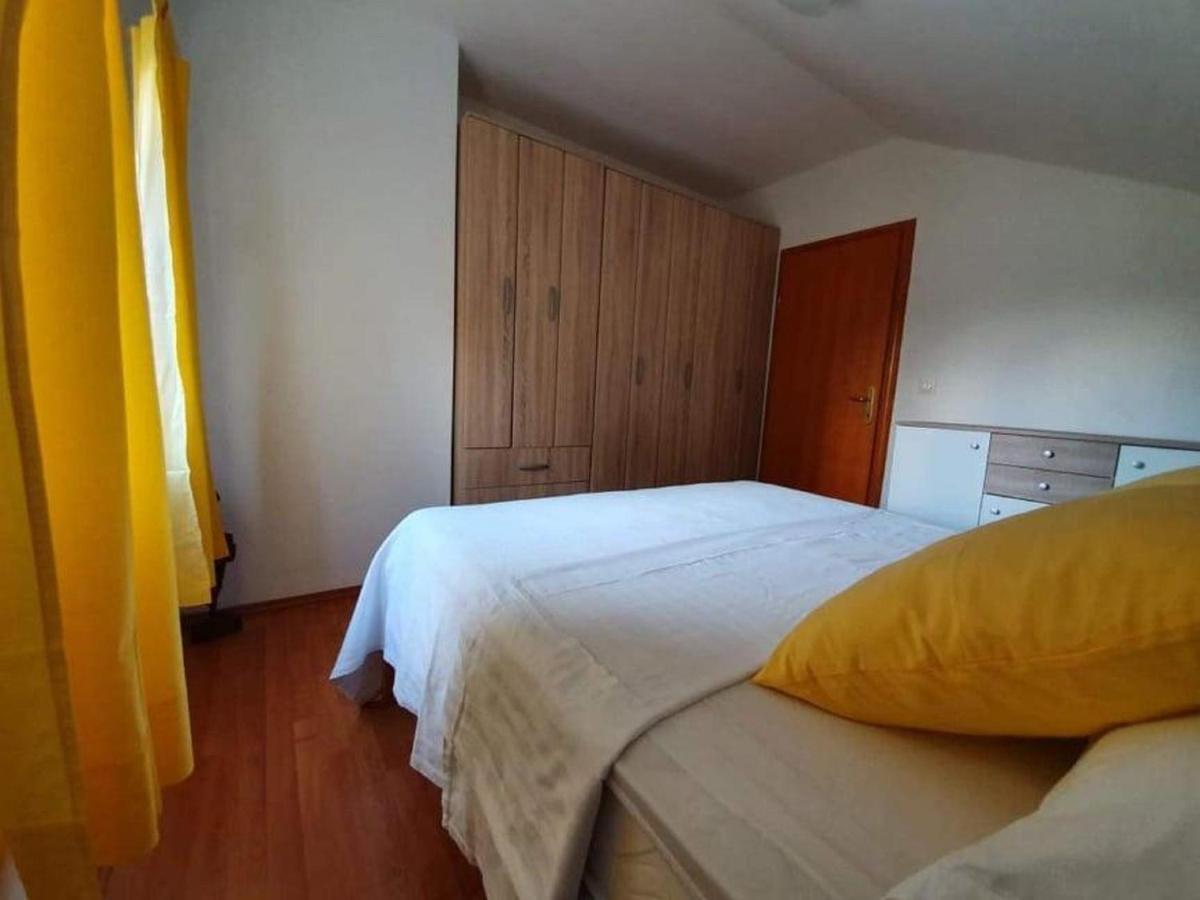 Apartment Majer Mokošica Esterno foto